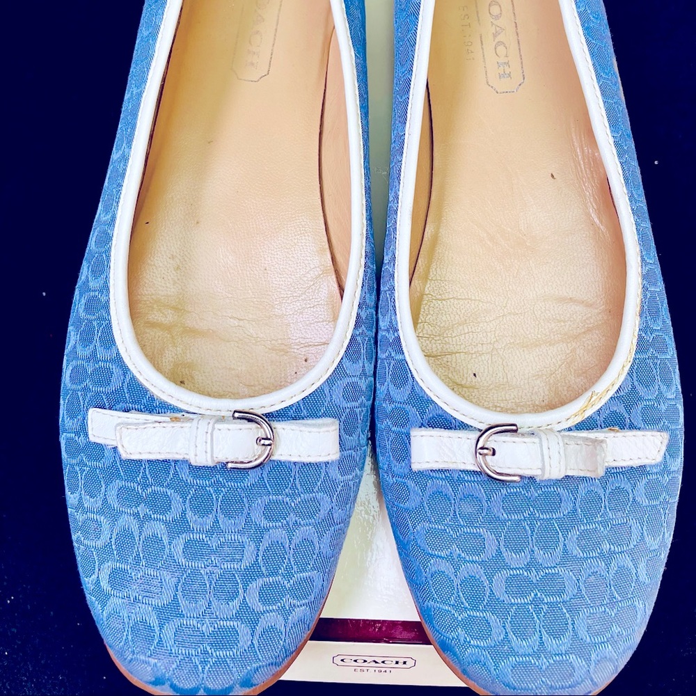Coach flat shoes